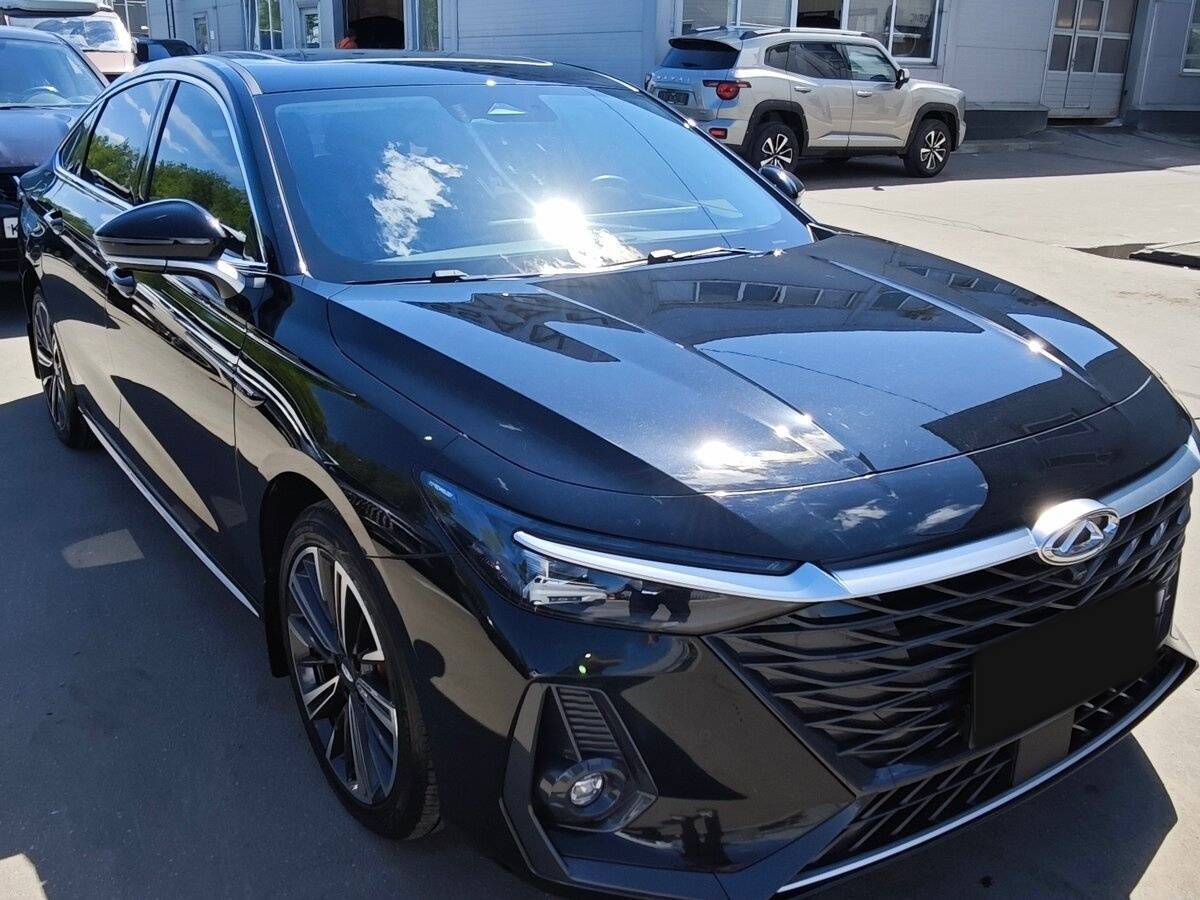 Chery Arrizo 8 2023 года с пробегом. Фото: #2