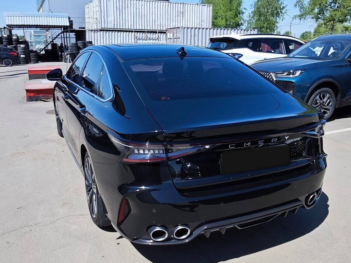 Chery Arrizo 8 2023 года с пробегом. Фото: #3