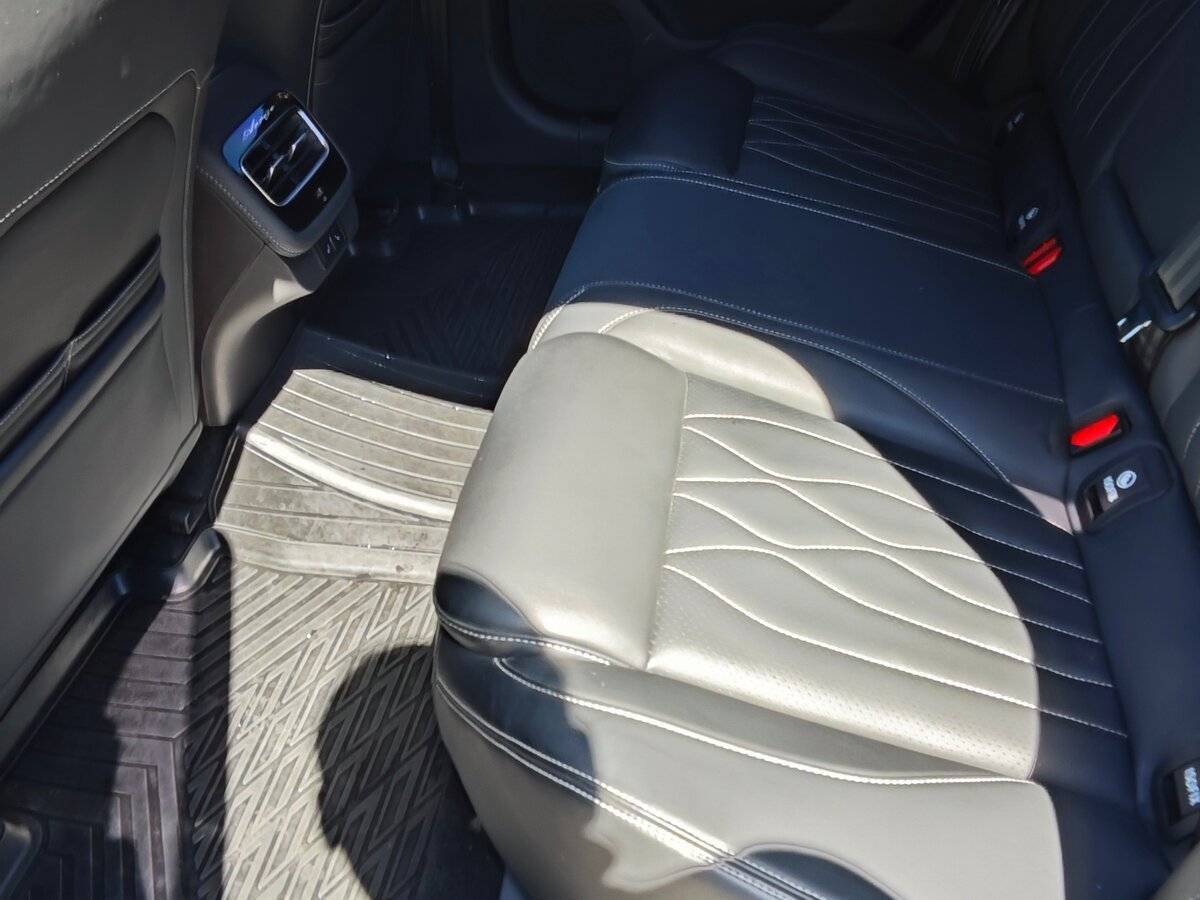 Chery Arrizo 8 2023 года с пробегом. Фото: #12