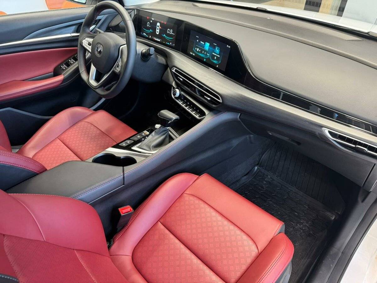 Changan Eado Plus 2023 года с пробегом. Фото: #12