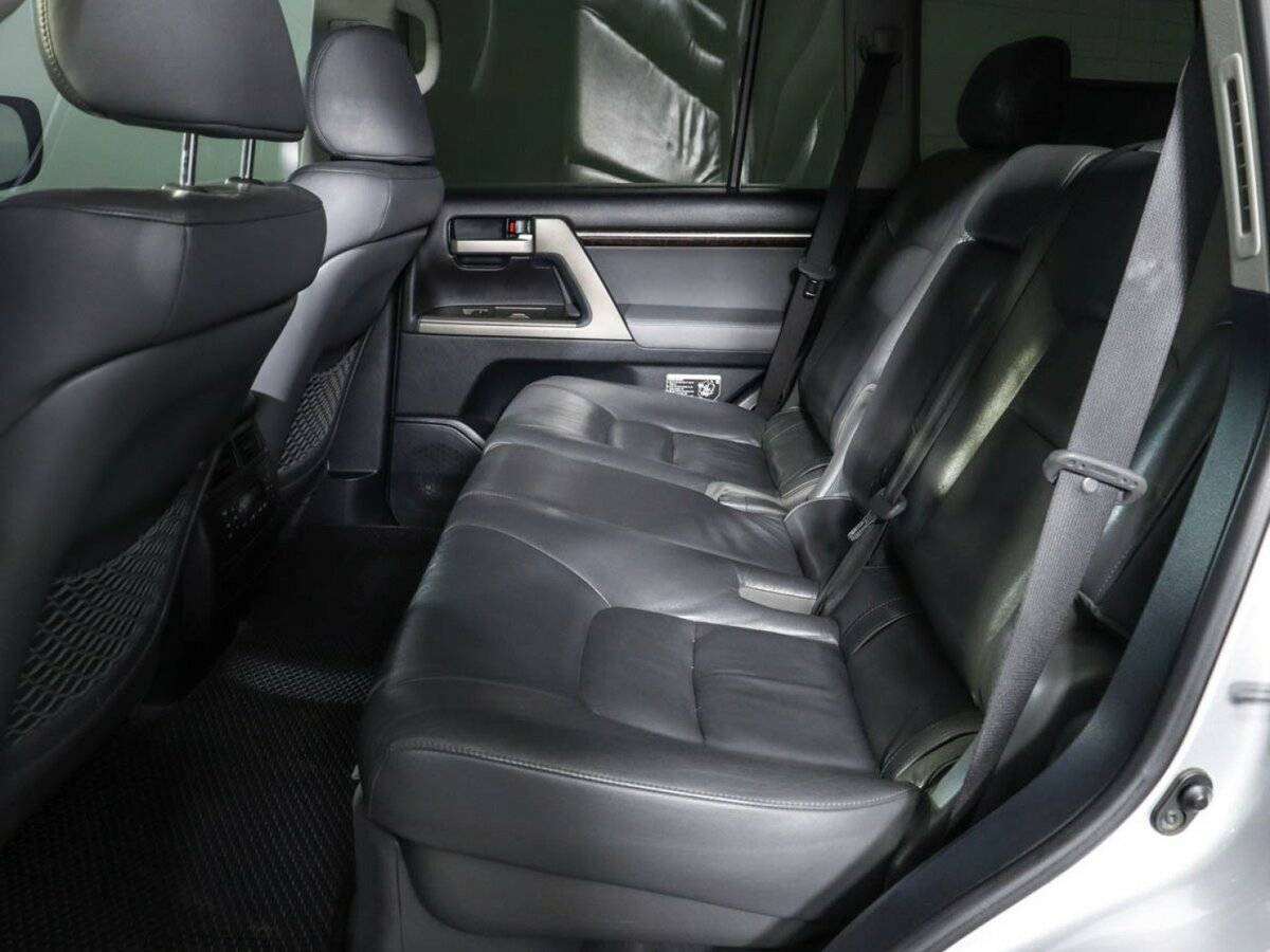 Toyota Land Cruiser 2008 года с пробегом. Фото: #9