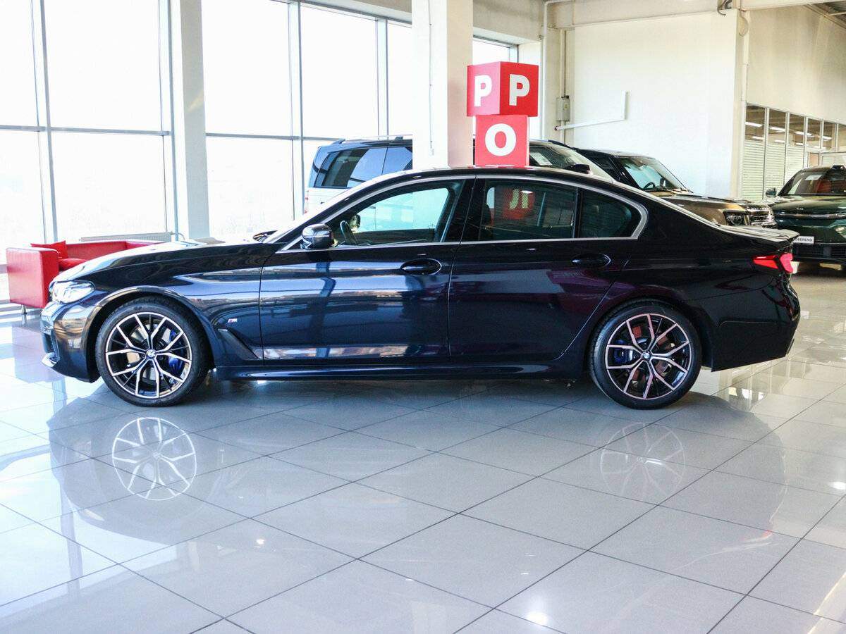 BMW 5 серии 2022 года с пробегом. Фото: #7