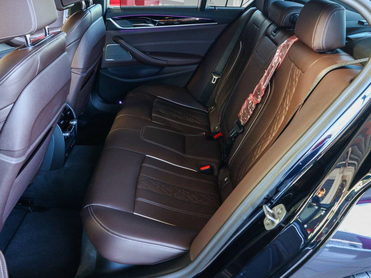 BMW 5 серии 2022 года с пробегом. Фото: #9