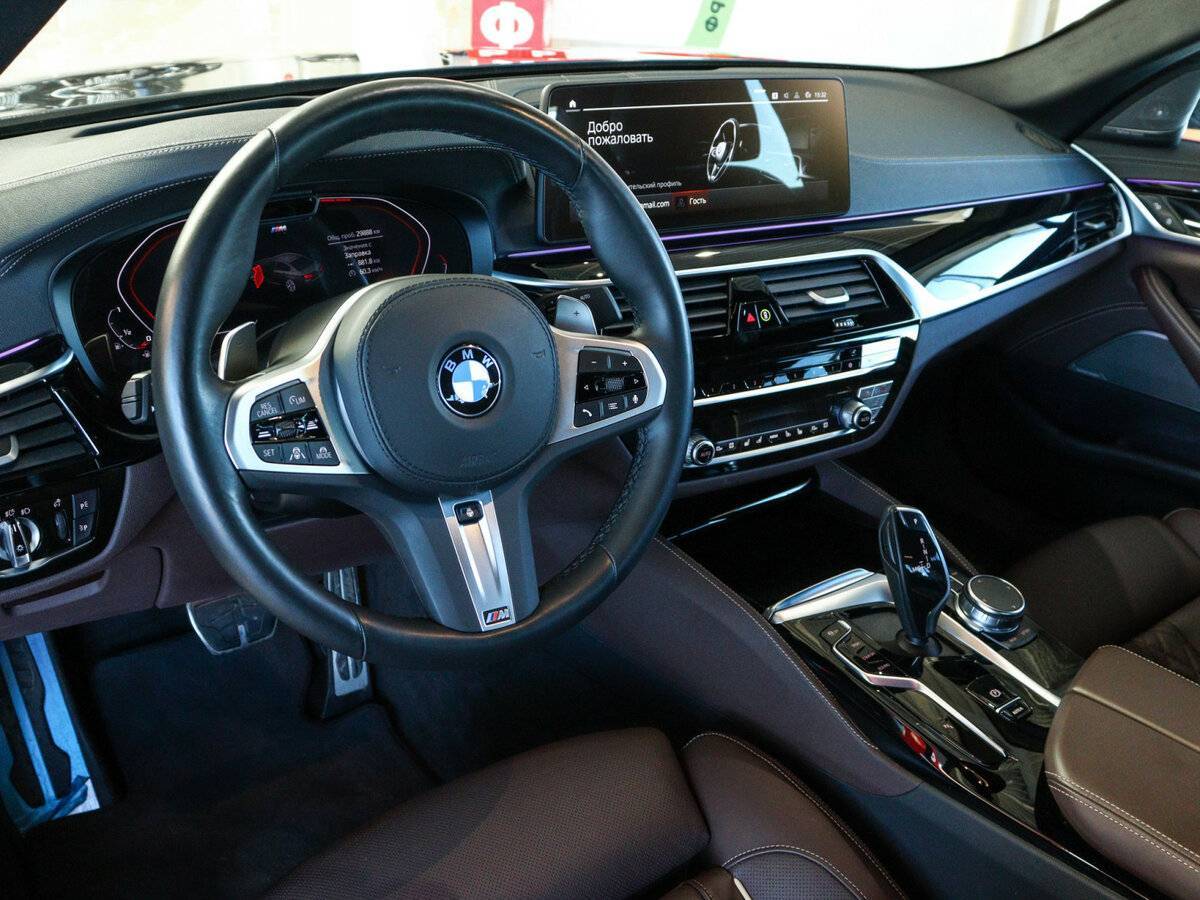 BMW 5 серии 2022 года с пробегом. Фото: #13