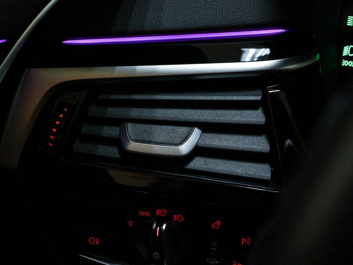 BMW 5 серии 2022 года с пробегом. Фото: #17