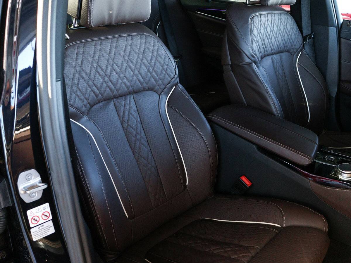 BMW 5 серии 2022 года с пробегом. Фото: #23