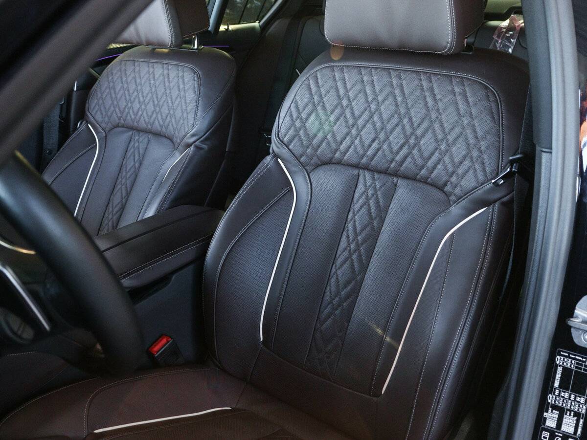 BMW 5 серии 2022 года с пробегом. Фото: #24