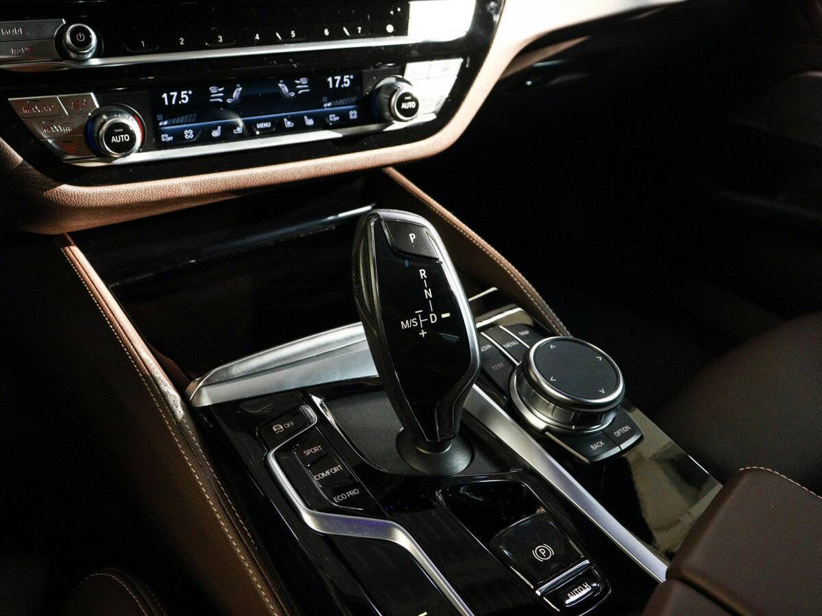 BMW 5 серии 2022 года с пробегом. Фото: #32