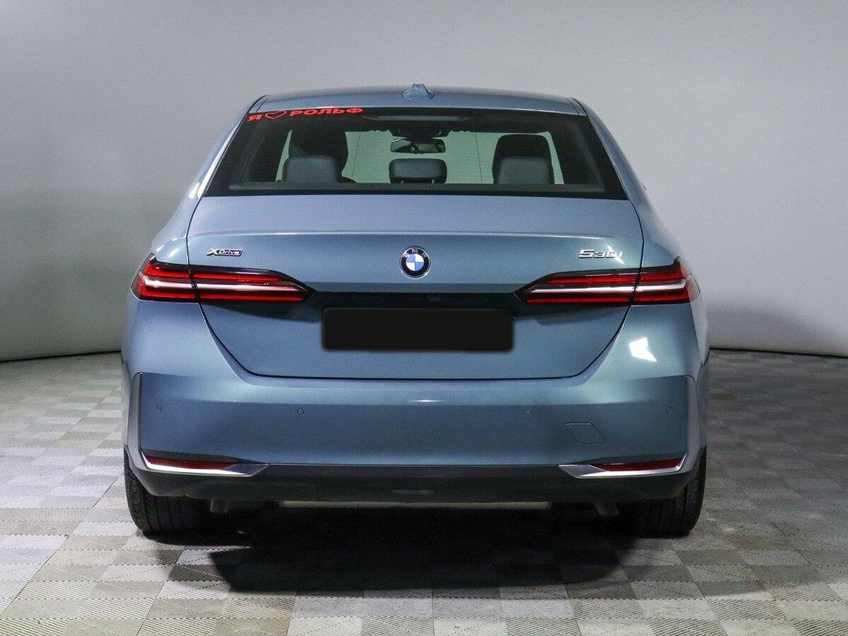 BMW 5 серии 2023 года с пробегом. Фото: #5