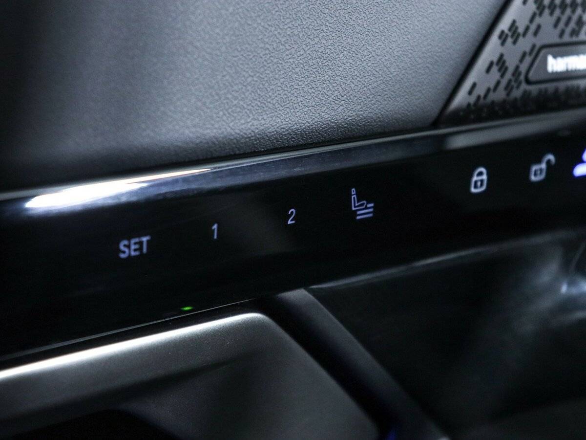 BMW 5 серии 2023 года с пробегом. Фото: #21