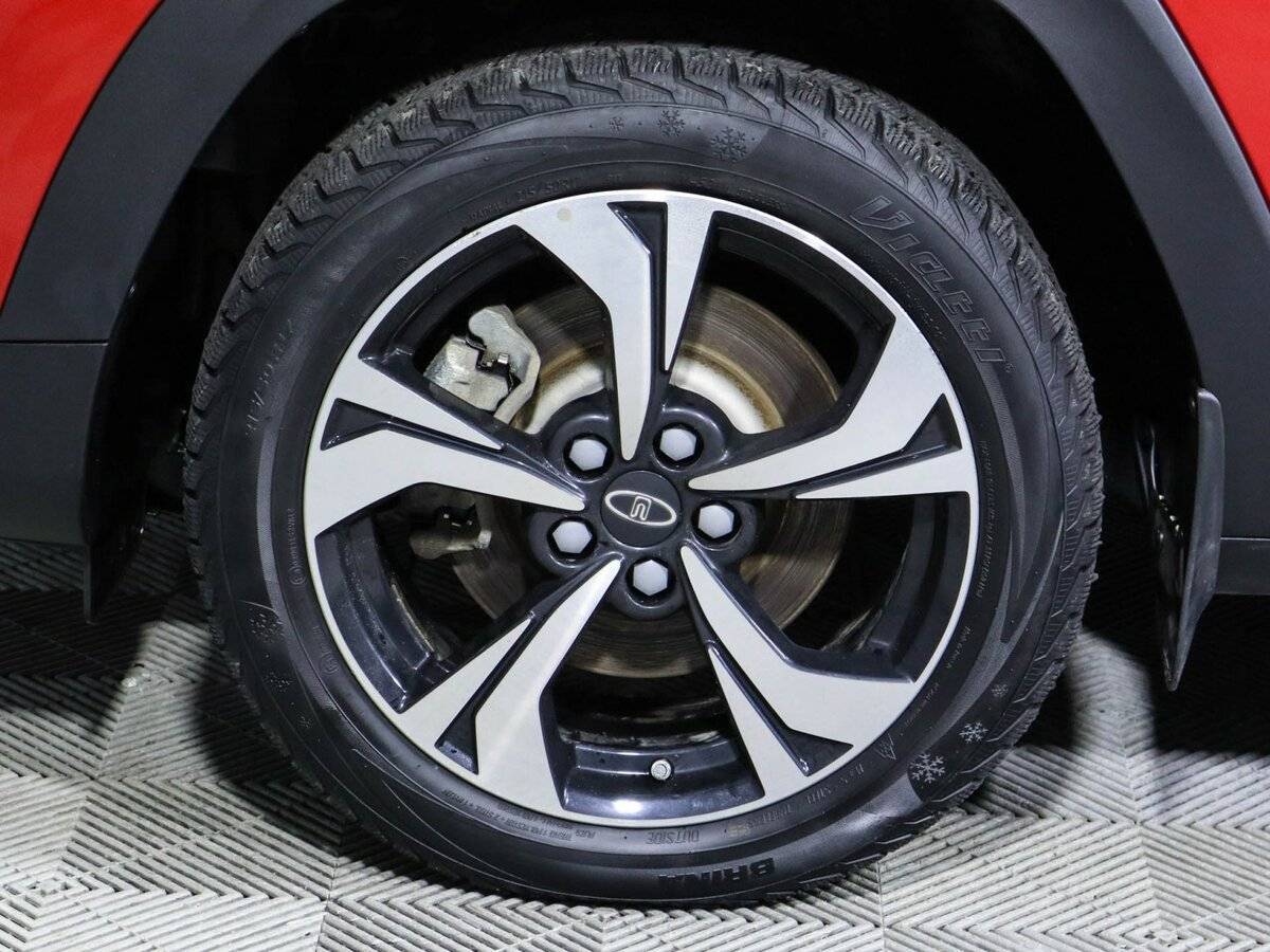 Москвич 3 2023 года с пробегом. Фото: #8