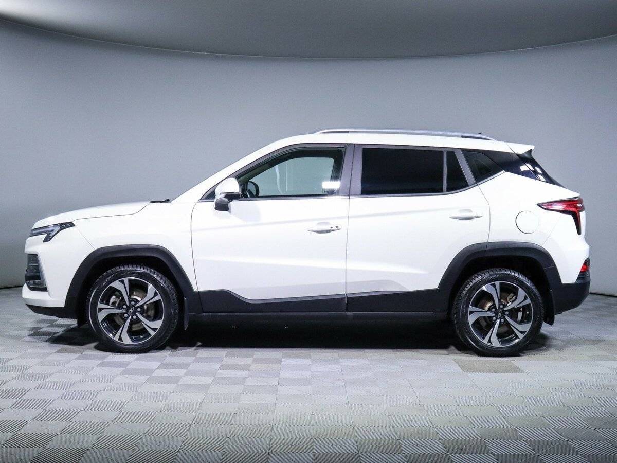 Москвич 3 2023 года с пробегом. Фото: #7