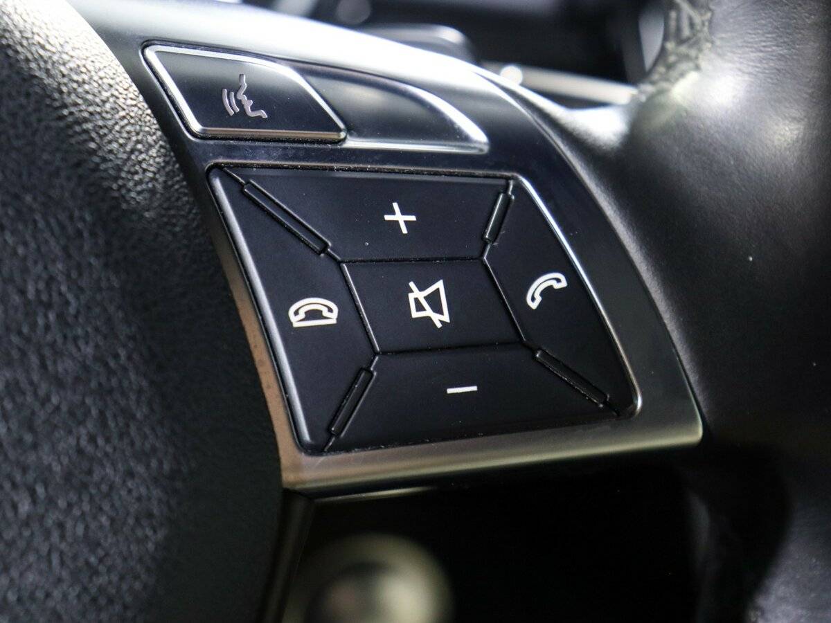 Mercedes-Benz GL-Класс 2013 года с пробегом. Фото: #24