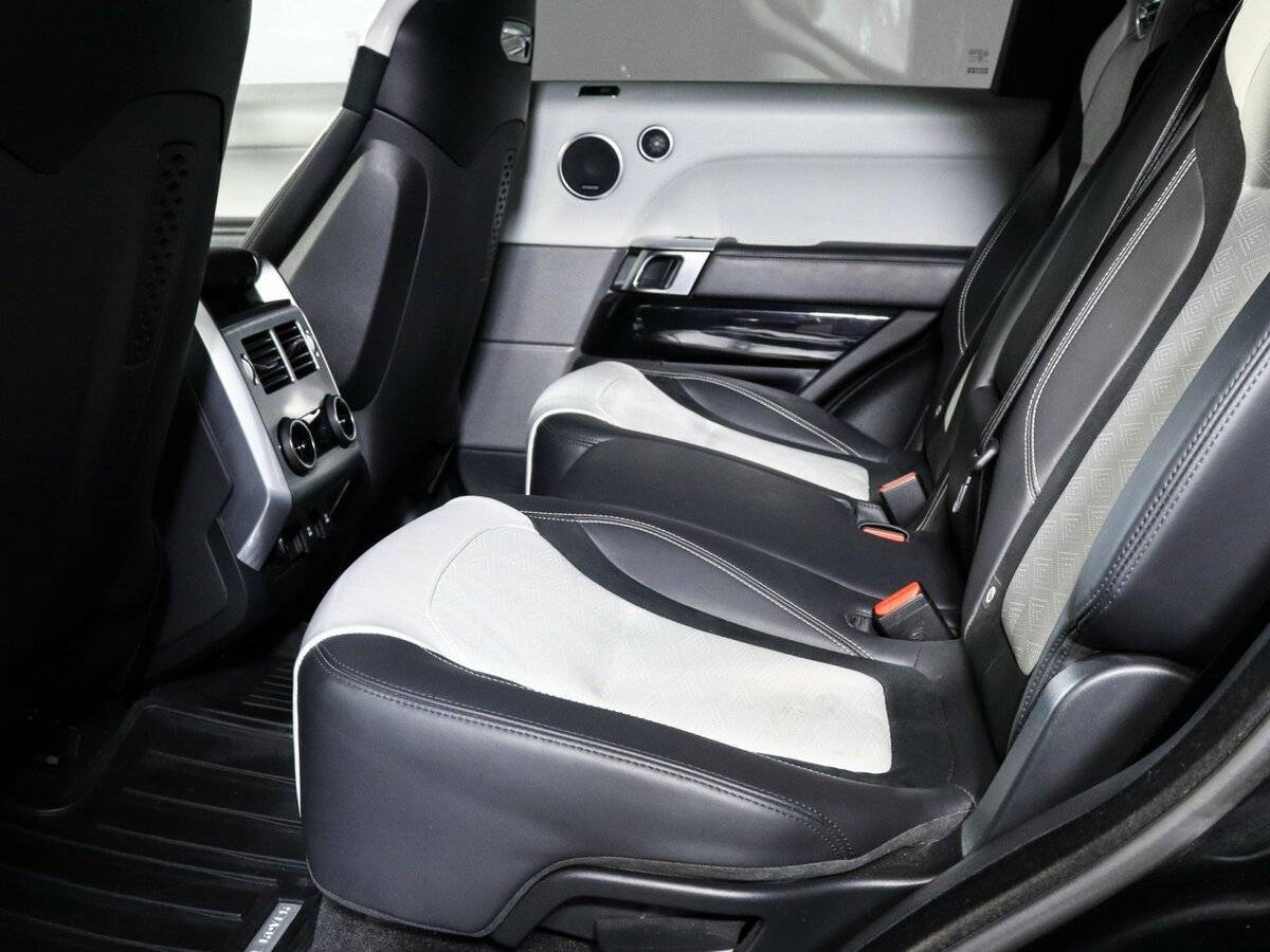 Land Rover Range Rover Sport 2021 года с пробегом. Фото: #9