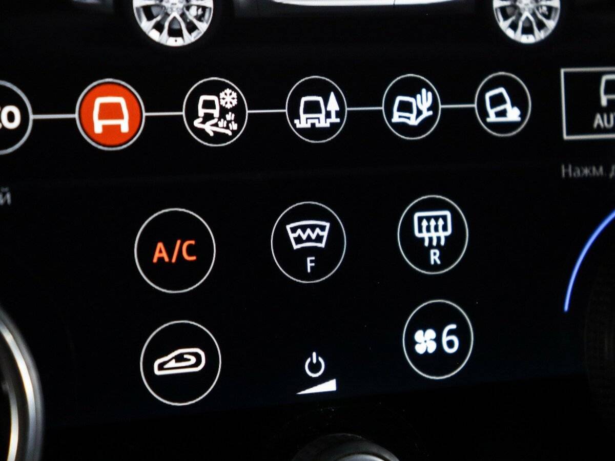 Land Rover Range Rover Sport 2021 года с пробегом. Фото: #35