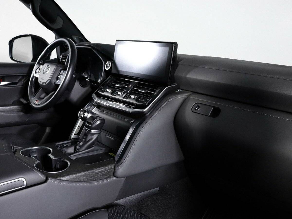 Toyota Land Cruiser 2021 года с пробегом. Фото: #8