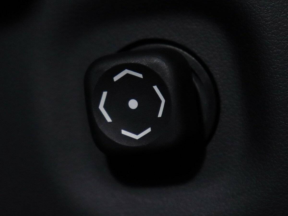 Toyota Land Cruiser 2021 года с пробегом. Фото: #20