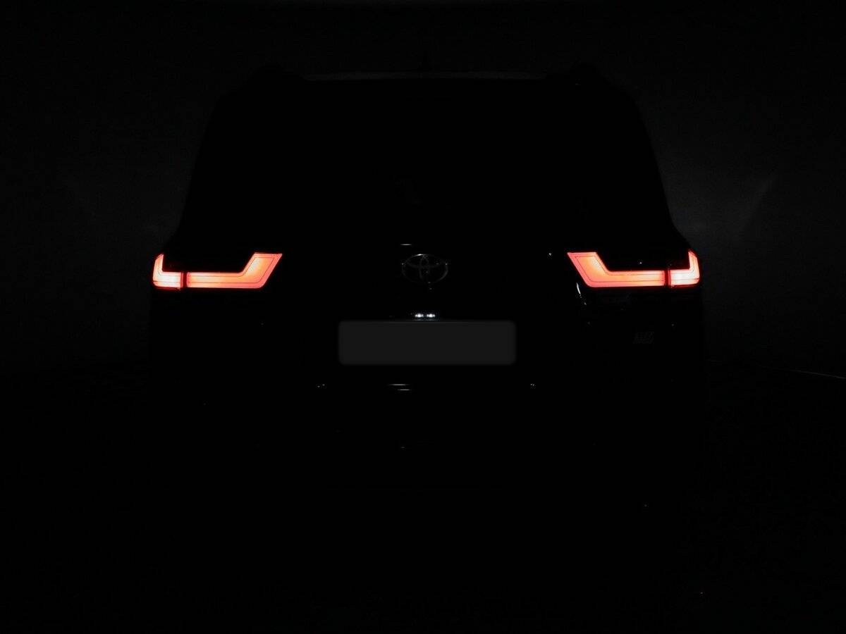 Toyota Land Cruiser 2021 года с пробегом. Фото: #38