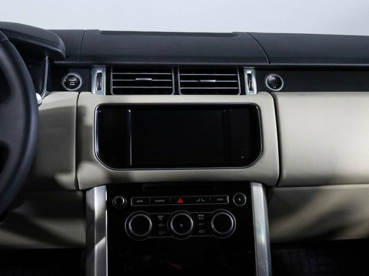 Land Rover Range Rover 2015 года с пробегом. Фото: #12