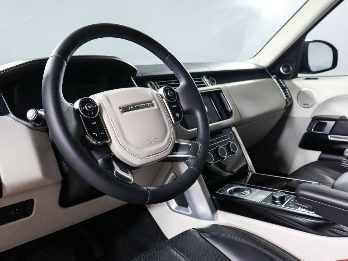 Land Rover Range Rover 2015 года с пробегом. Фото: #13