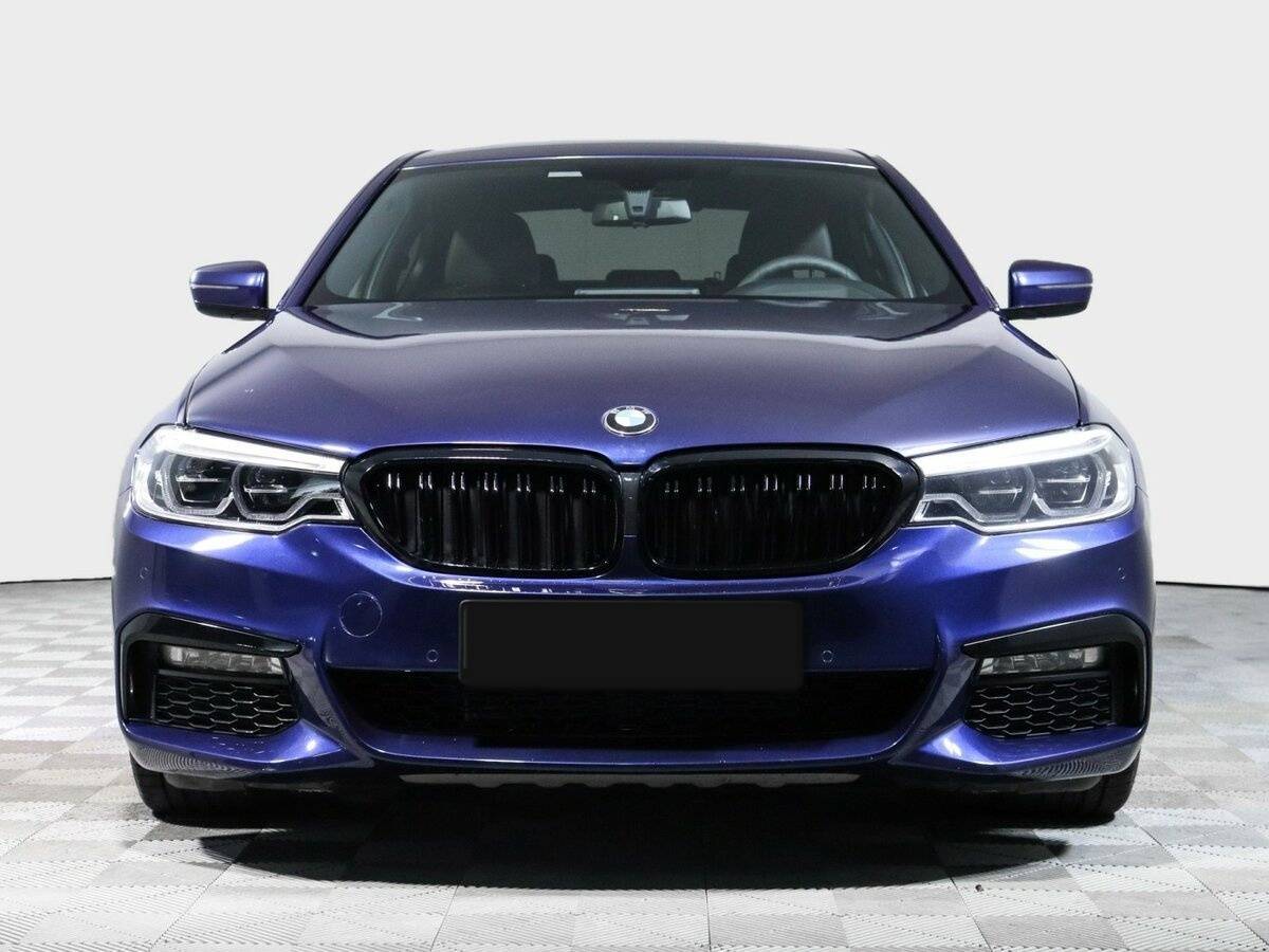 BMW 5 серии 2018 года с пробегом. Фото: #1