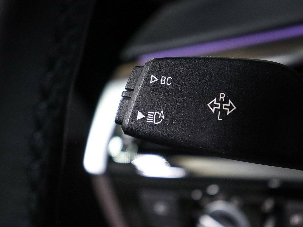 BMW 5 серии 2018 года с пробегом. Фото: #21