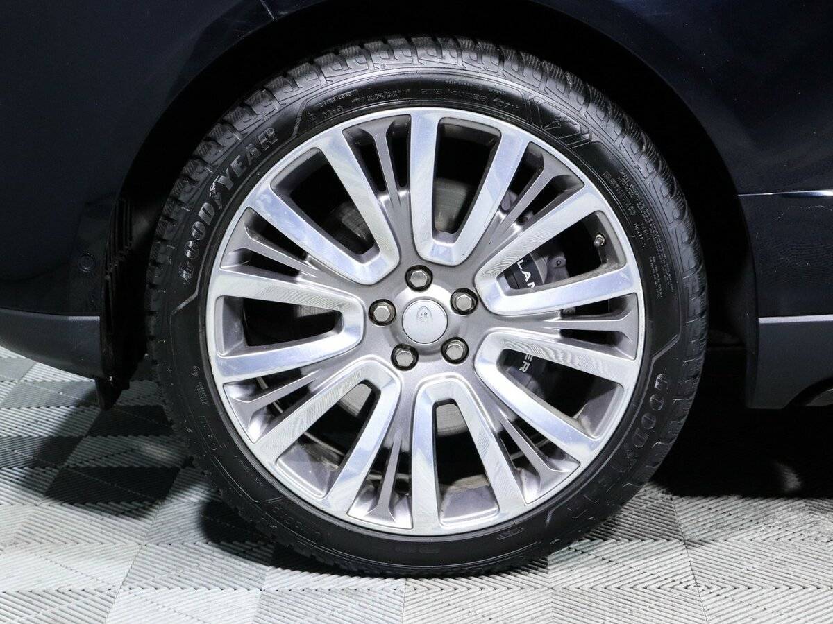 Land Rover Range Rover 2019 года с пробегом. Фото: #11