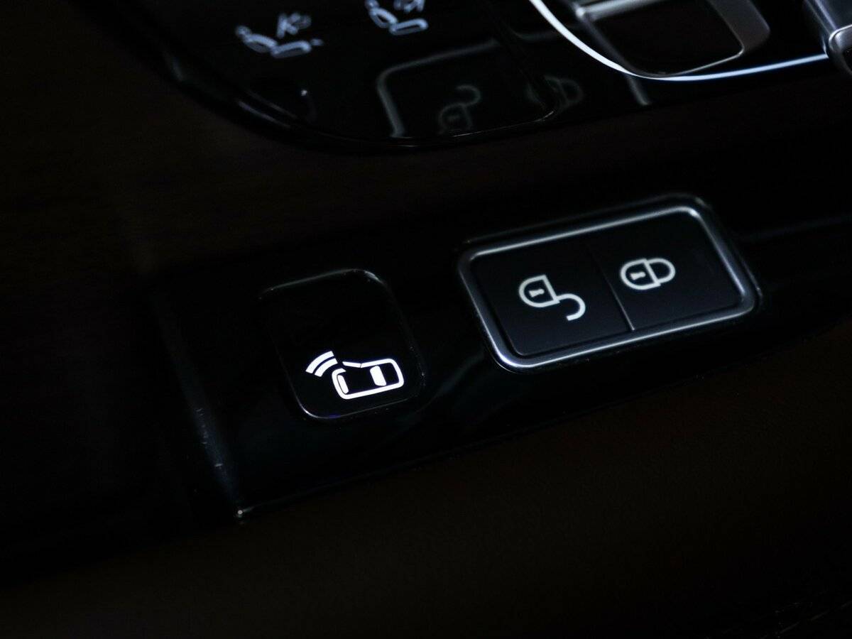 Land Rover Range Rover 2019 года с пробегом. Фото: #27