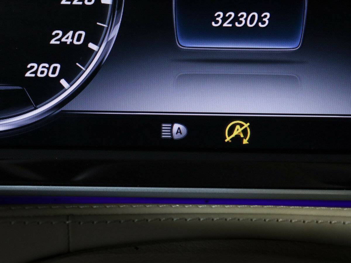 Mercedes-Benz Maybach S-Класс 2016 года с пробегом. Фото: #37