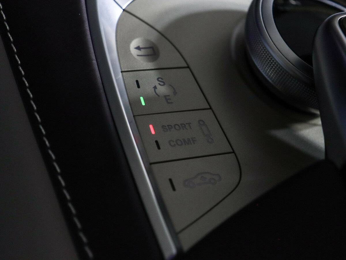 Mercedes-Benz Maybach S-Класс 2016 года с пробегом. Фото: #38