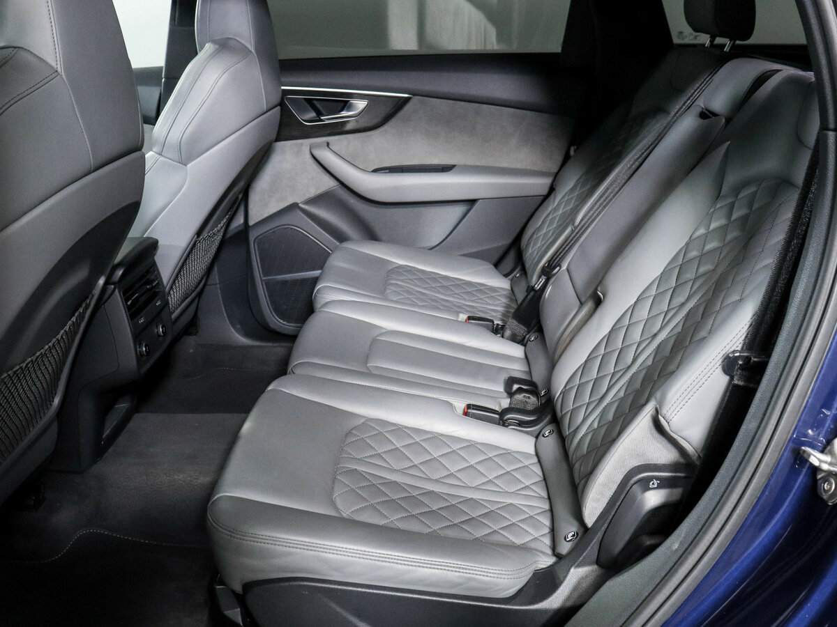 Audi Q7 2021 года с пробегом. Фото: #9