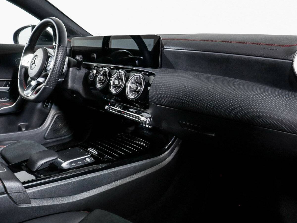 Mercedes-Benz CLA 2021 года с пробегом. Фото: #8