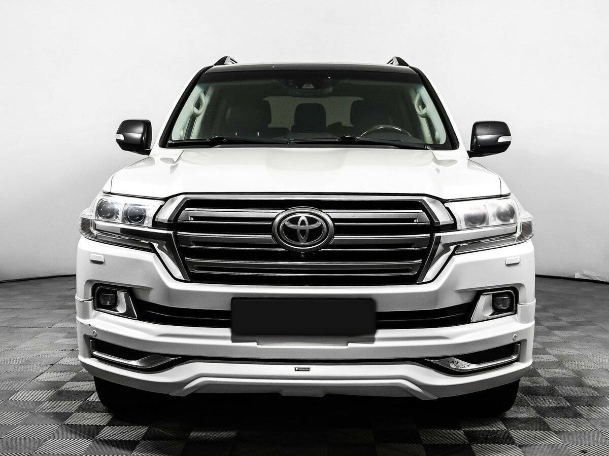 Toyota Land Cruiser 2015 года с пробегом. Фото: #1