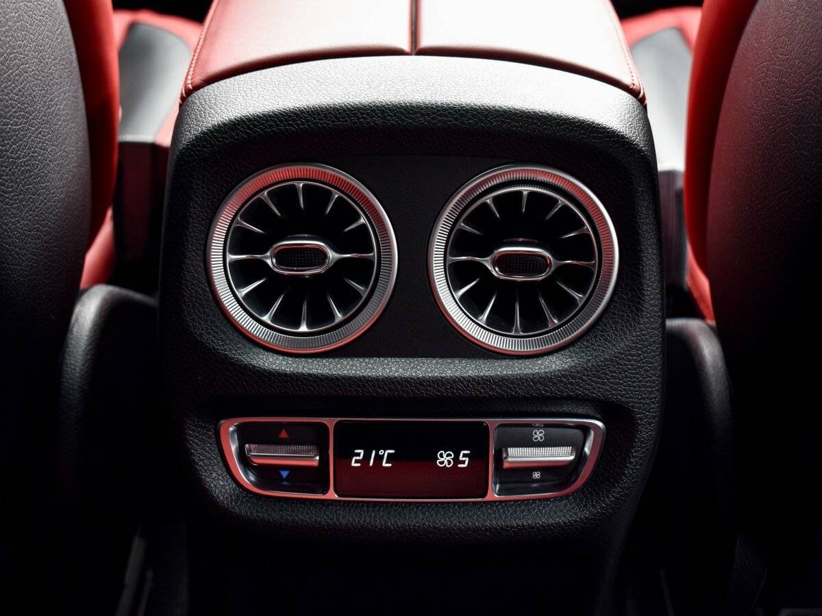 Mercedes-Benz G-Класс AMG 2018 года с пробегом. Фото: #23