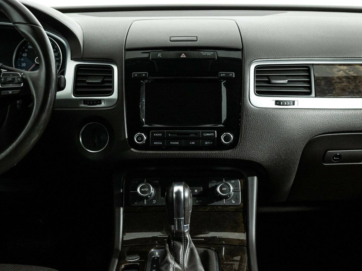 Volkswagen Touareg 2013 года с пробегом. Фото: #13