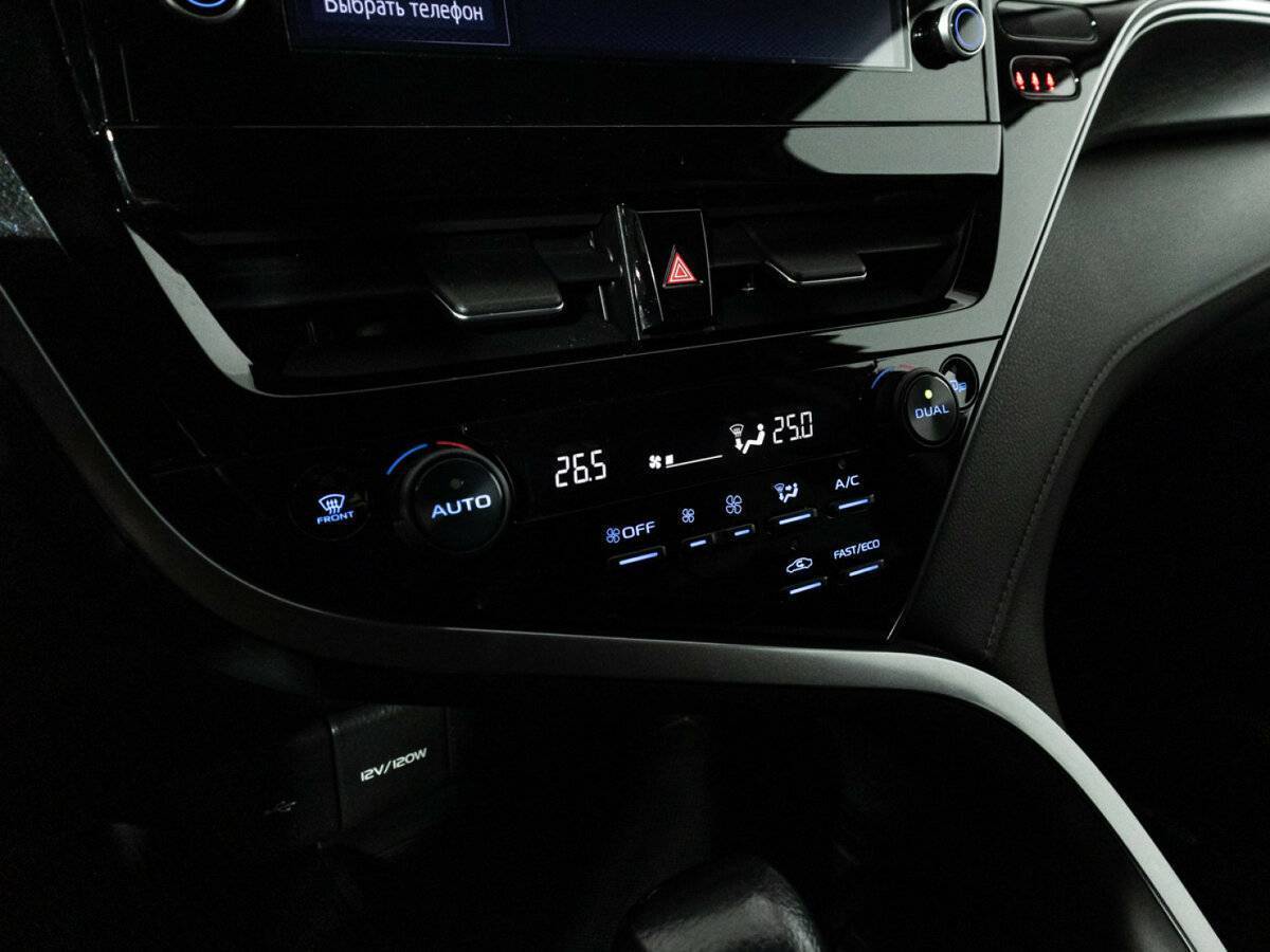 Toyota Camry 2021 года с пробегом. Фото: #16