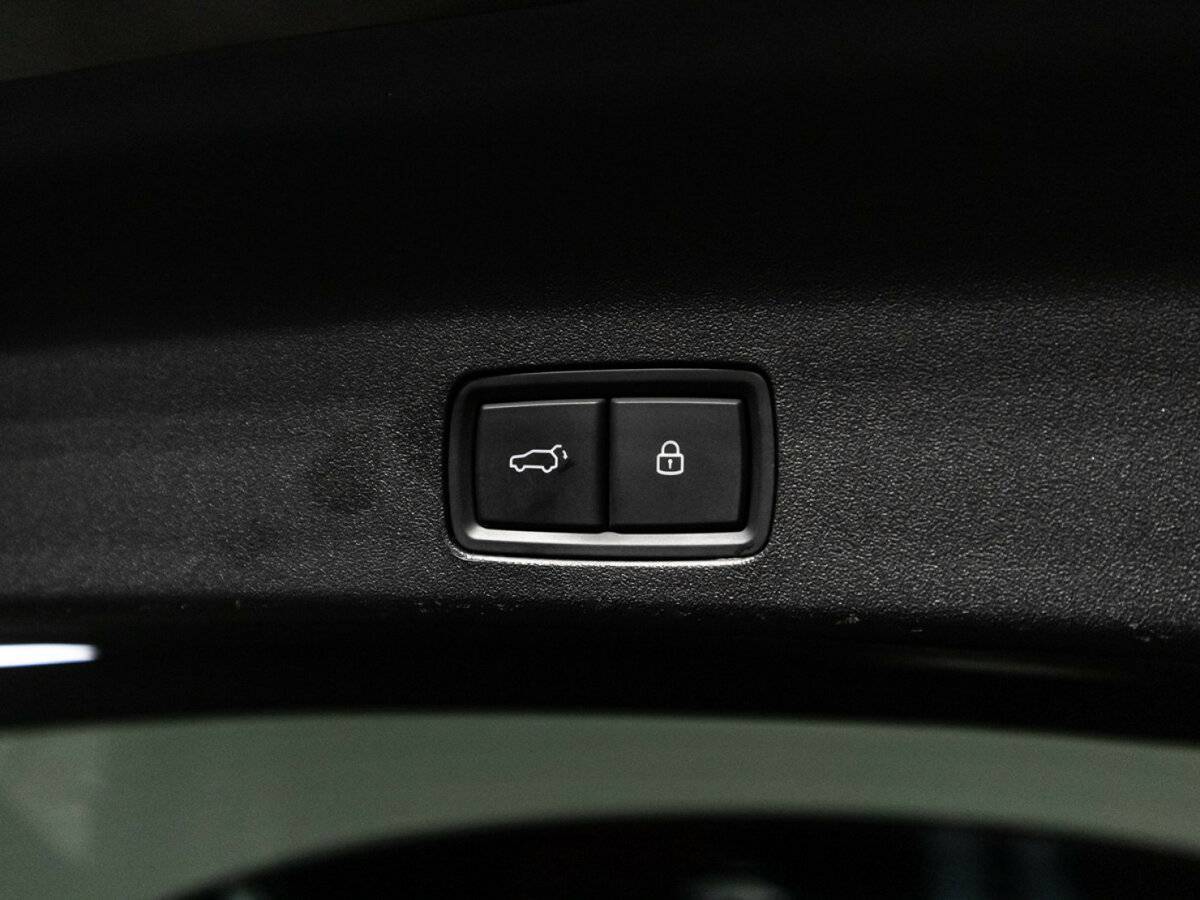 LiXiang L9 2023 года с пробегом. Фото: #15