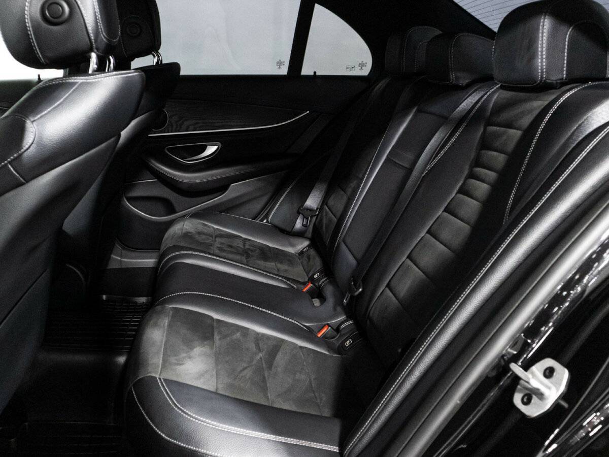 Mercedes-Benz E-Класс 2021 года с пробегом. Фото: #9