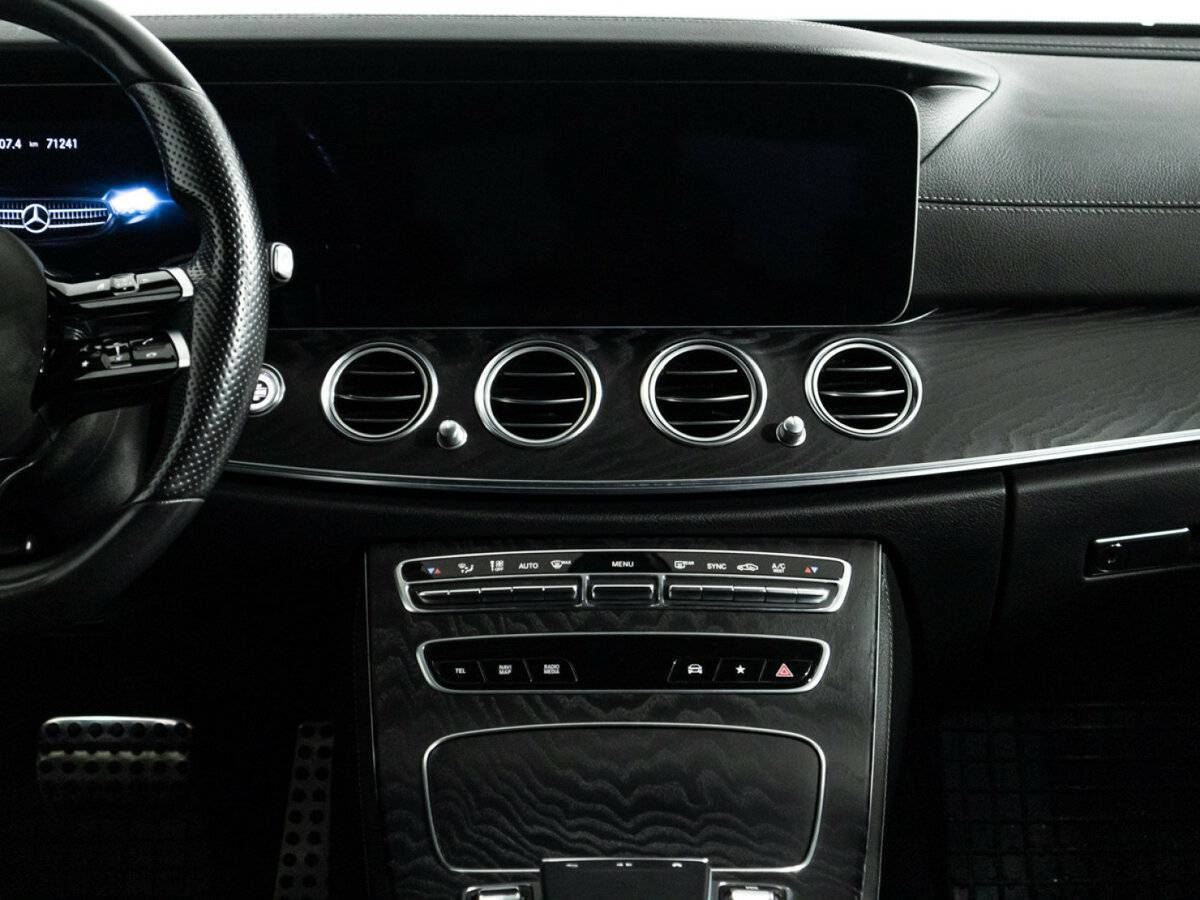 Mercedes-Benz E-Класс 2021 года с пробегом. Фото: #13