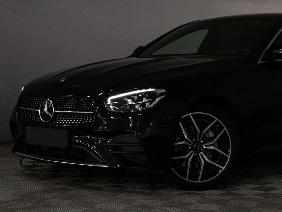 Mercedes-Benz E-Класс 2021 года с пробегом. Фото: #25