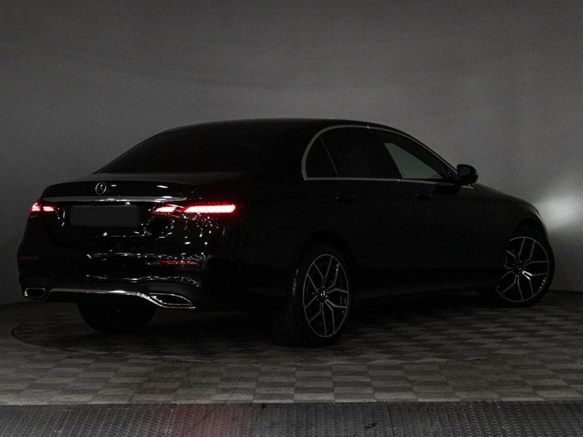 Mercedes-Benz E-Класс 2021 года с пробегом. Фото: #27