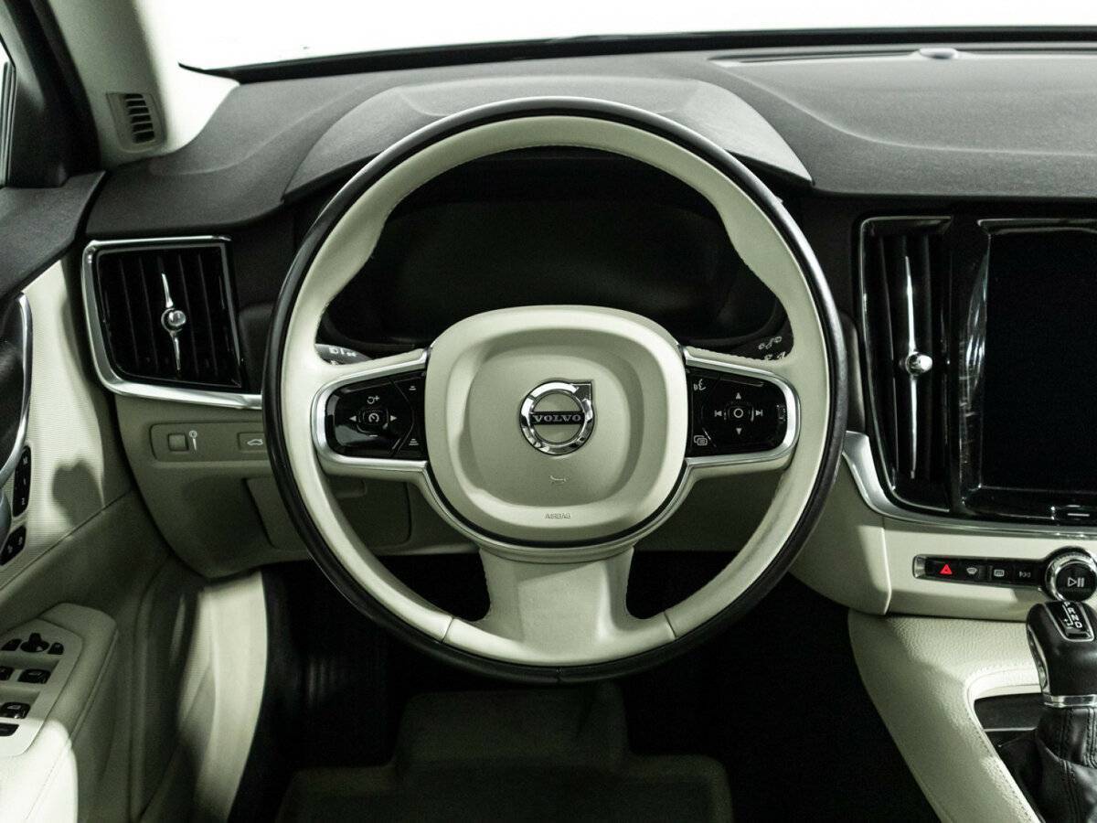 Volvo V90 Cross Country 2017 года с пробегом. Фото: #20