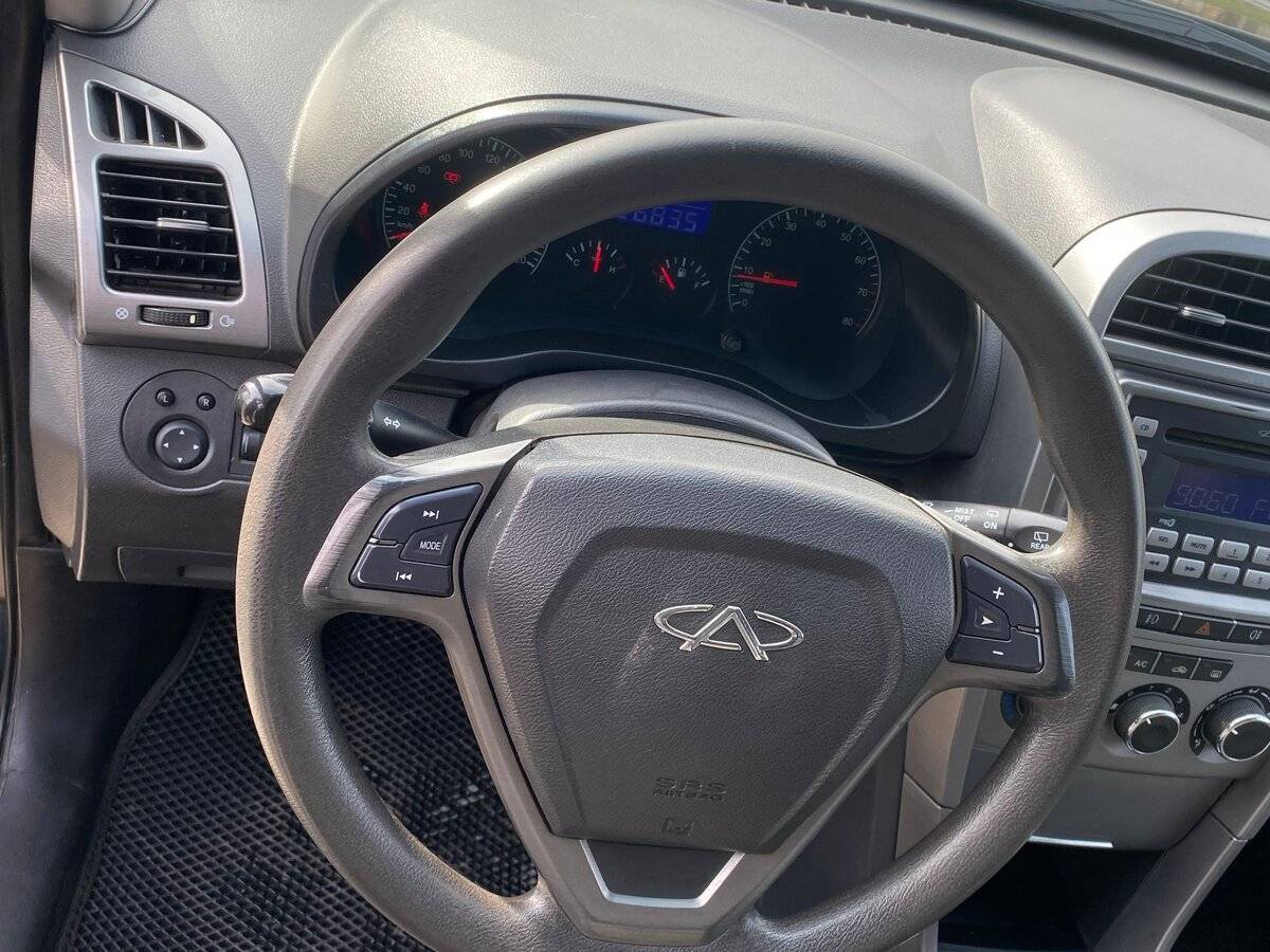 Chery Tiggo (T11) 2015 года с пробегом. Фото: #12