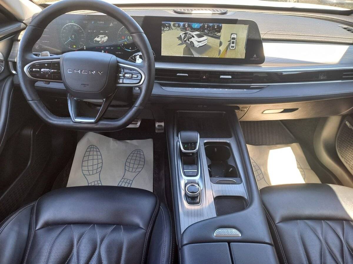 Chery Arrizo 8 2023 года с пробегом. Фото: #4