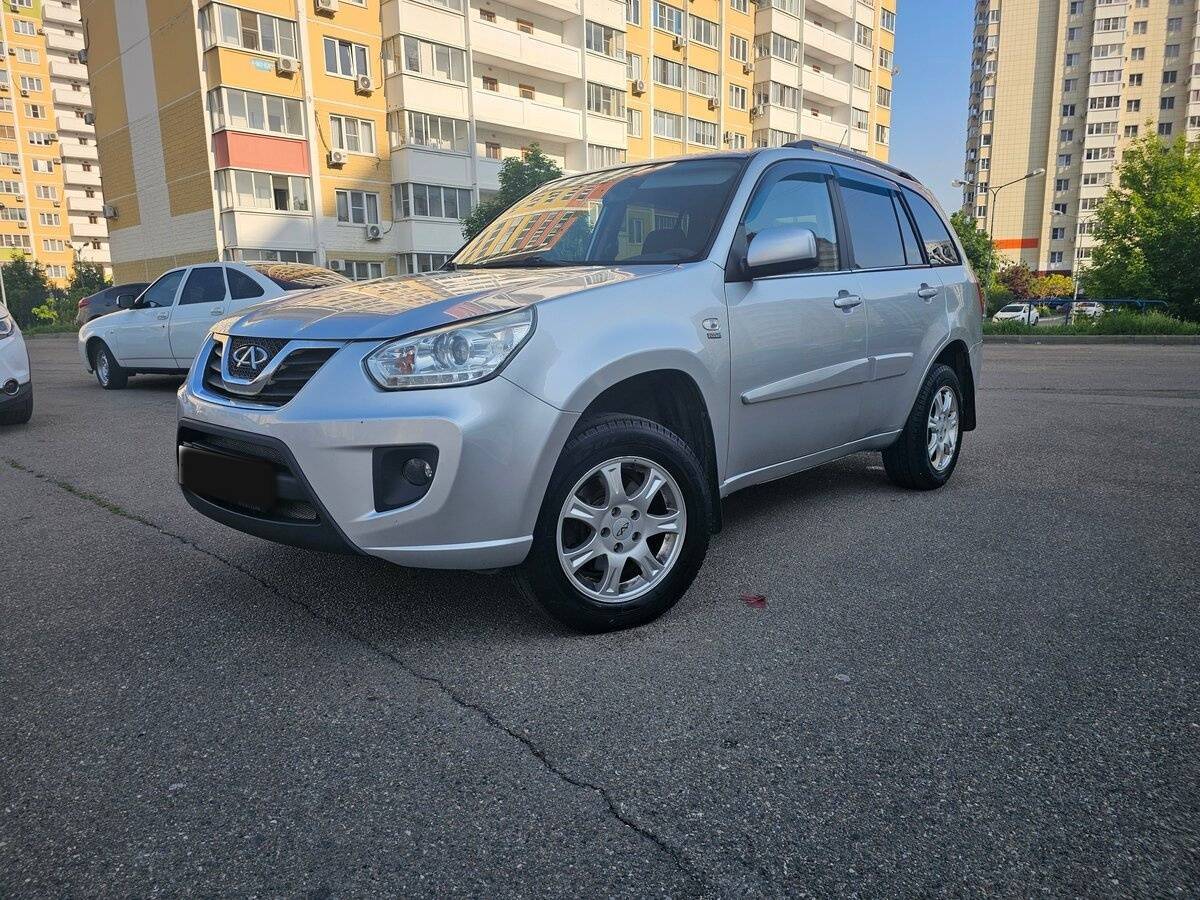 Chery Tiggo (T11) 2014 года с пробегом. Фото: #2