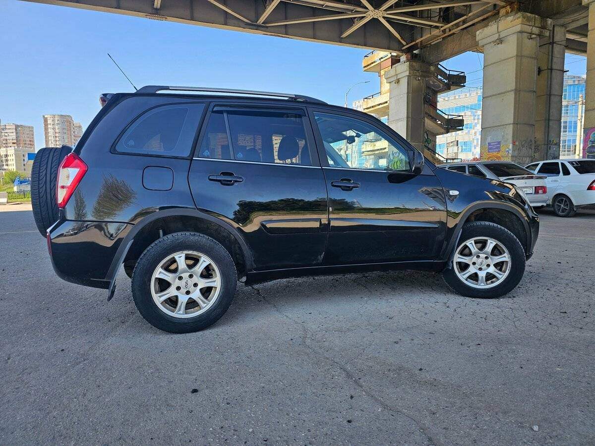 Chery Tiggo (T11) 2013 года с пробегом. Фото: #9