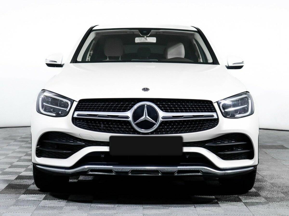Mercedes-Benz GLC Coupe 2019 года с пробегом. Фото: #1