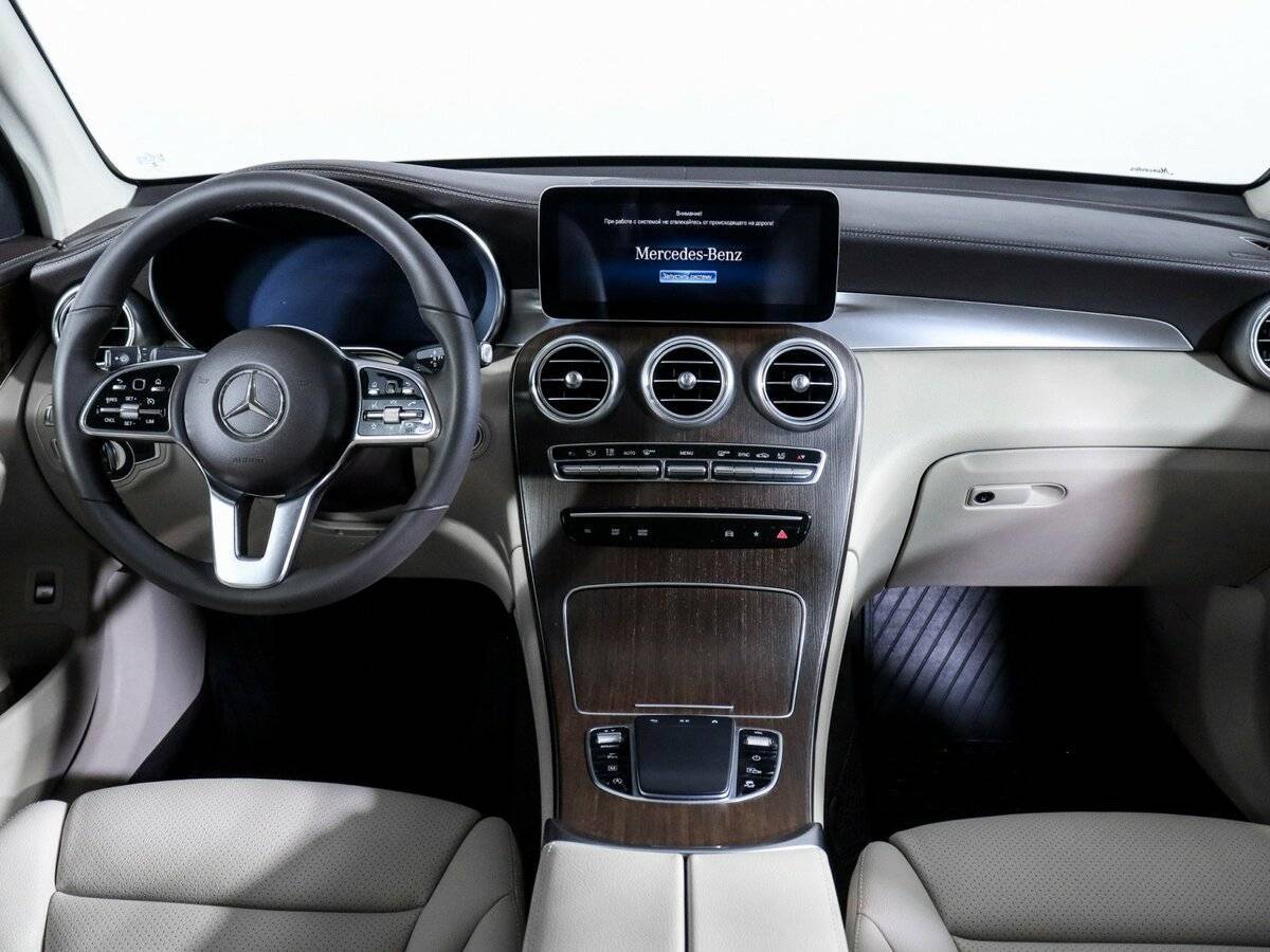 Mercedes-Benz GLC Coupe 2019 года с пробегом. Фото: #9