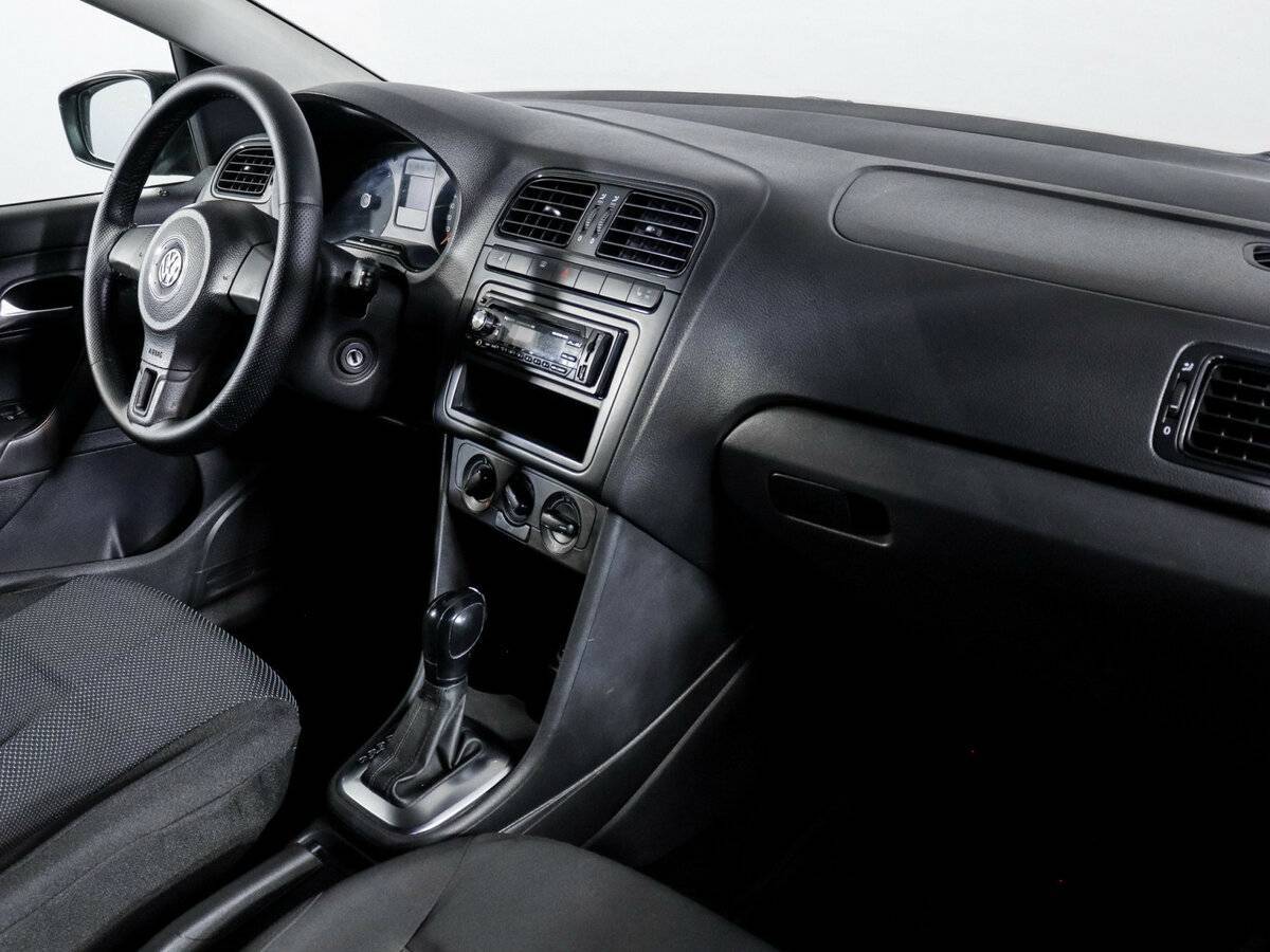 Volkswagen Polo 2011 года с пробегом. Фото: #3