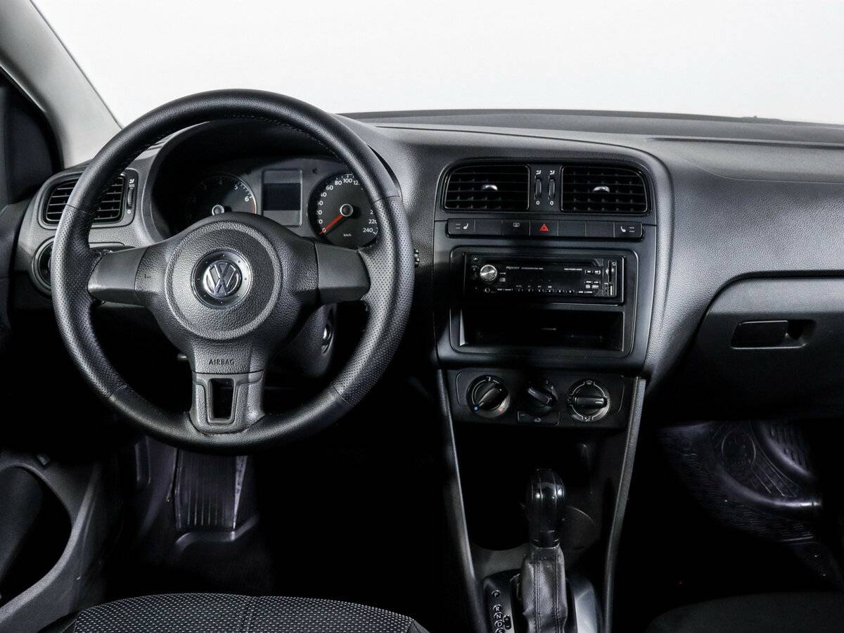 Volkswagen Polo 2011 года с пробегом. Фото: #6